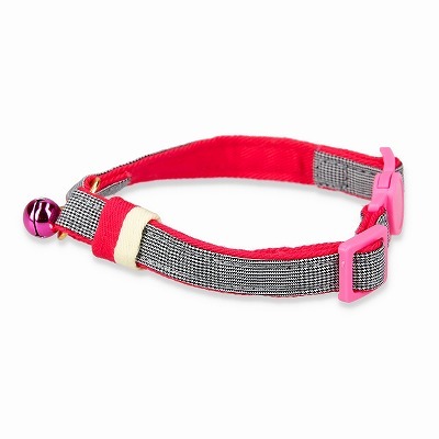 ＜猫壱＞ねこにやさしいVネック首輪  グレンチェック（ブラック）　商品画像１