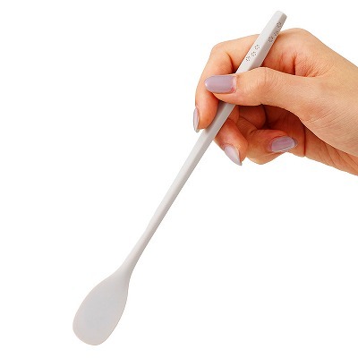 ウェットフード スプーン<br><p style="font-size:75%;">フードを残さずキレイにかき出せる​</p>